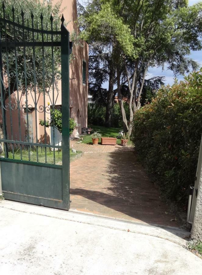 Apartamento Bed & Blu Savona Exterior foto