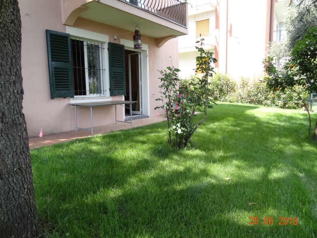 Apartamento Bed & Blu Savona Exterior foto